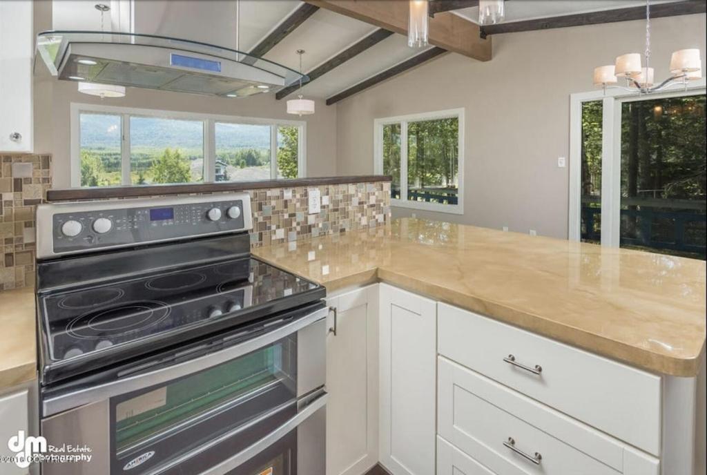Hot Tub Stunning Mountain Views 2 Kitchens 4 Bedroom 2 Bathroom Anchorage Zewnętrze zdjęcie