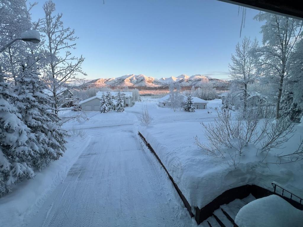 Hot Tub Stunning Mountain Views 2 Kitchens 4 Bedroom 2 Bathroom Anchorage Zewnętrze zdjęcie