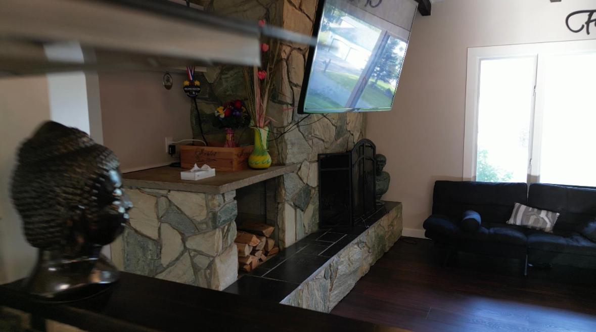 Hot Tub Stunning Mountain Views 2 Kitchens 4 Bedroom 2 Bathroom Anchorage Zewnętrze zdjęcie